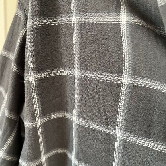 Columbia Button Down Shirt - Picture 3 of 3